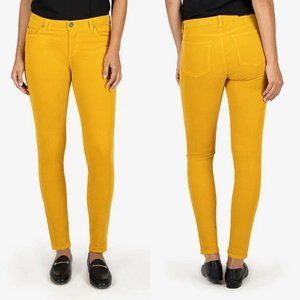 Kut from the Kloth Diana Relaxed Fit Corduroy Skinny Pants in Gold Topaz Size 2